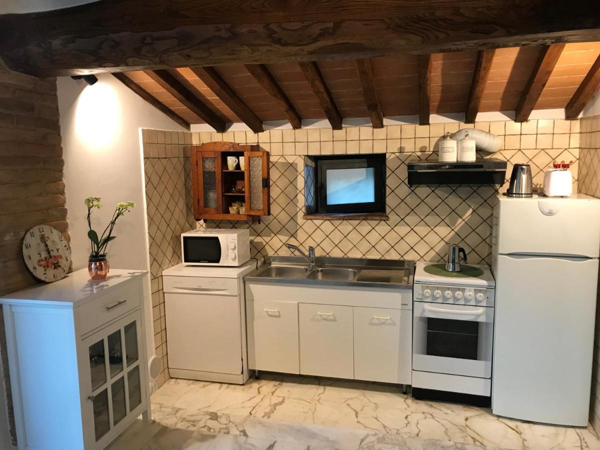 La Perla Tra Gli Ulivi Apartment Сиена Екстериор снимка